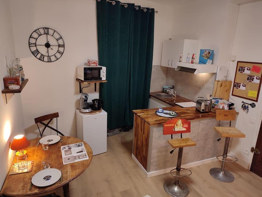Deco Vintage - 5Mn Du Centre - Tv Connectee Apartment Pau Bagian luar foto